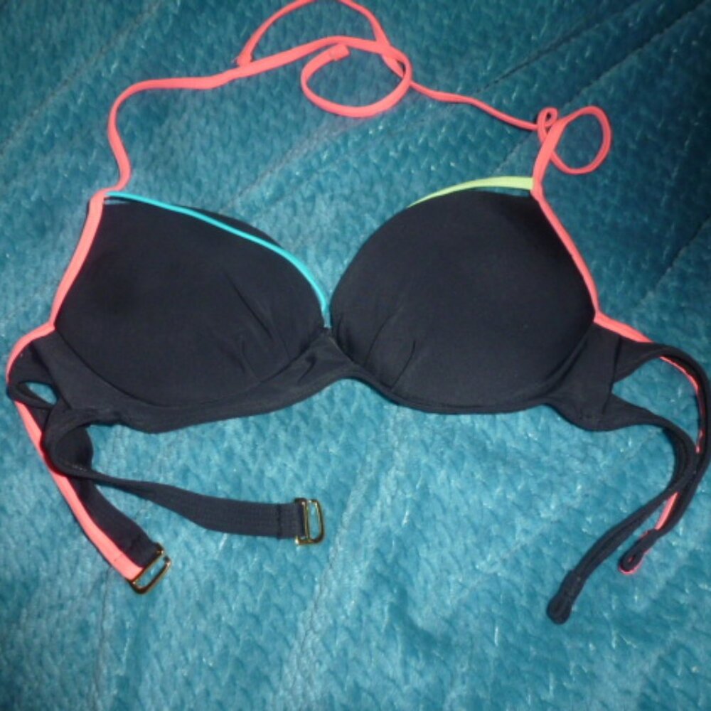 💖 Rue Bleu Black Strappy Push-Up Bikini Top | Size Medium